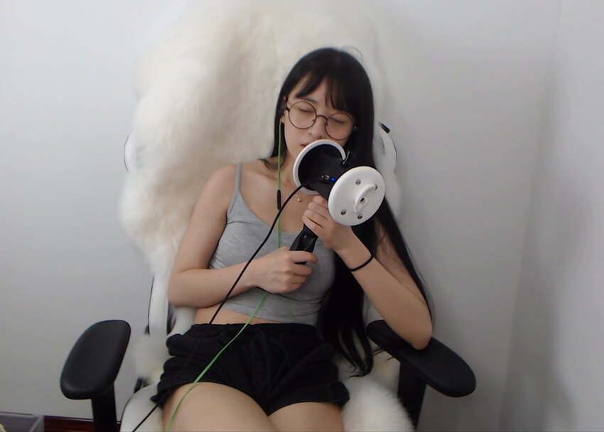 女仆帮你清洁耳朵@欢欢ASMR办卡