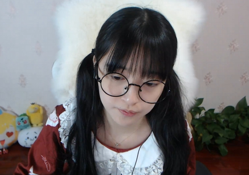 【欢欢】哥哥，再不起床妹妹要做坏事了噢… ASMR福利视频