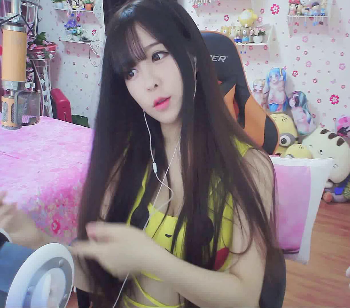 没想到是你这样的主播@娜娜福利娇喘掏耳朵