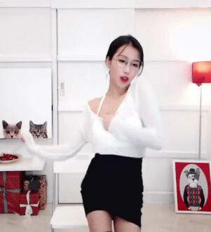 深深老师开课了，网络美女主播深深制服诱惑，性感热舞