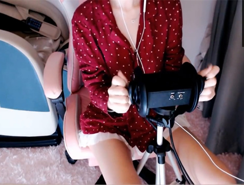 【Aki秋水ASMR】睡衣女友的精油护肤~有裸足精油按摩彩蛋_amsr福利视频_舔耳_催眠_音频_福利视频