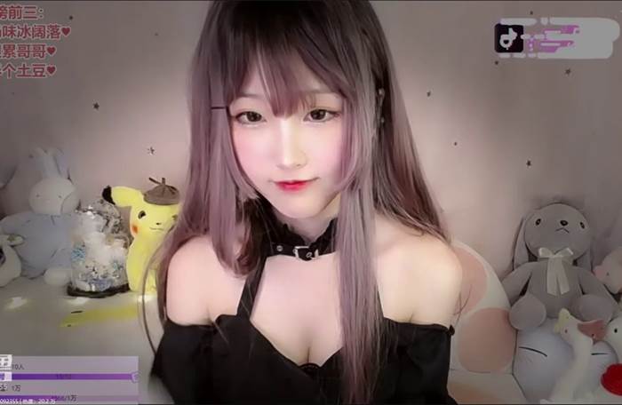 ❤️ 二呆酱 耳边吹气 吸吸管