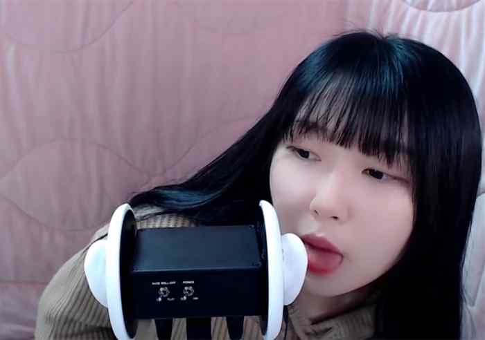 上头~ 这才是真舔耳