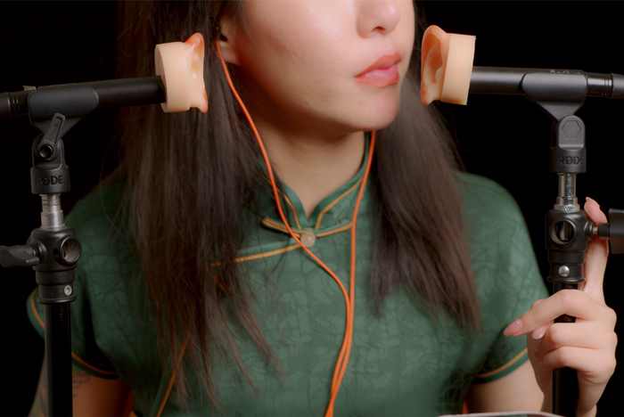 小萌旗袍 吃耳朵