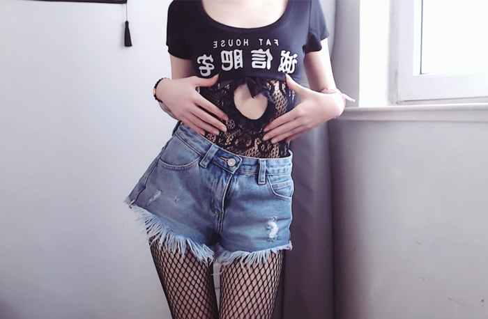 Aki秋水 居家舔耳