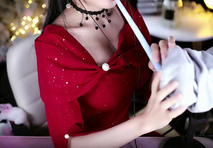 泠欢儿吸管吸髓音