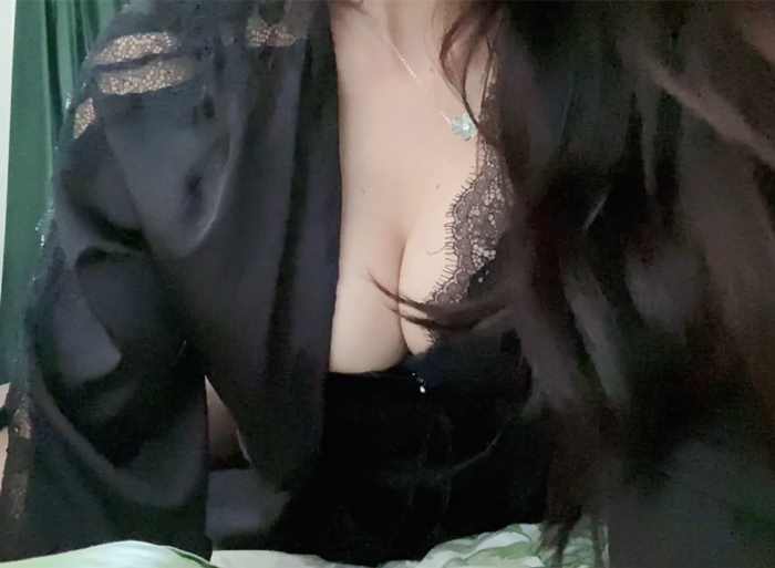 Maggie乔安 继母的早餐