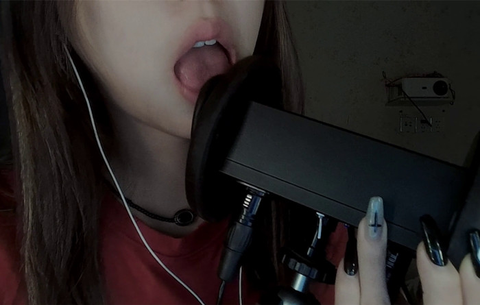 1.30 舔耳近 豆沙包好次吗ASMR