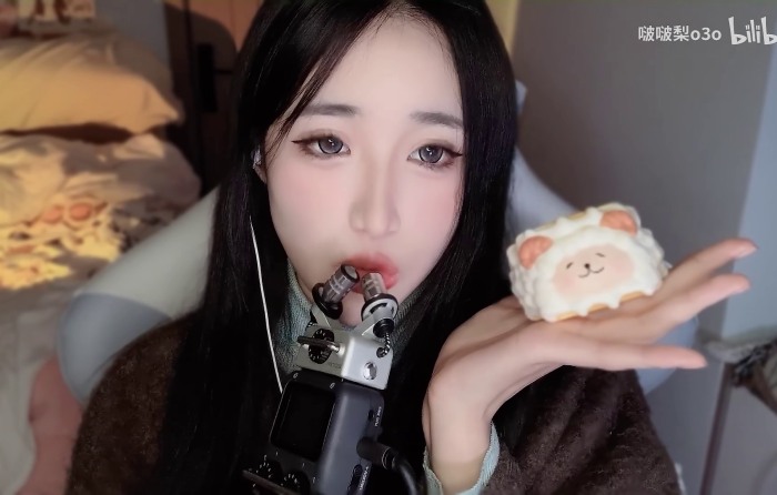 啵啵梨ASMR 分层口腔音 回声孔雀鱼🐟
