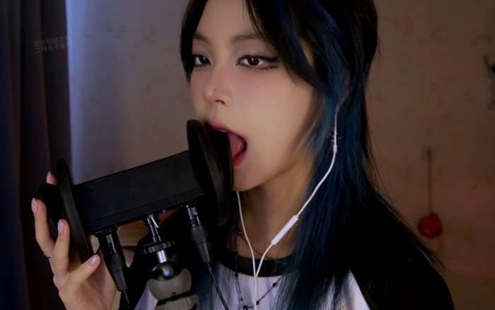 5.26 舔耳 豆沙包好次吗ASMR