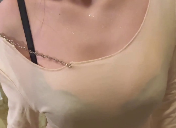 浴室加速度 婉儿别闹 超火更新