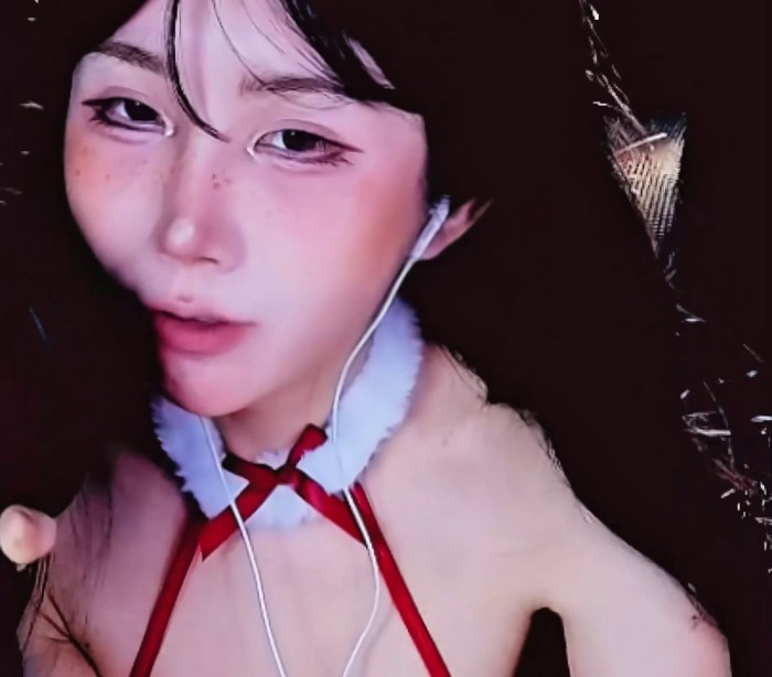 竖屏 Aki秋水 圣诞节视频