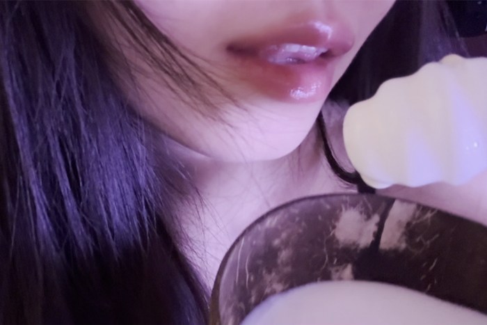 是蜂蜜棒酸奶啦🤪  恰恰恰饭小斯ASMR